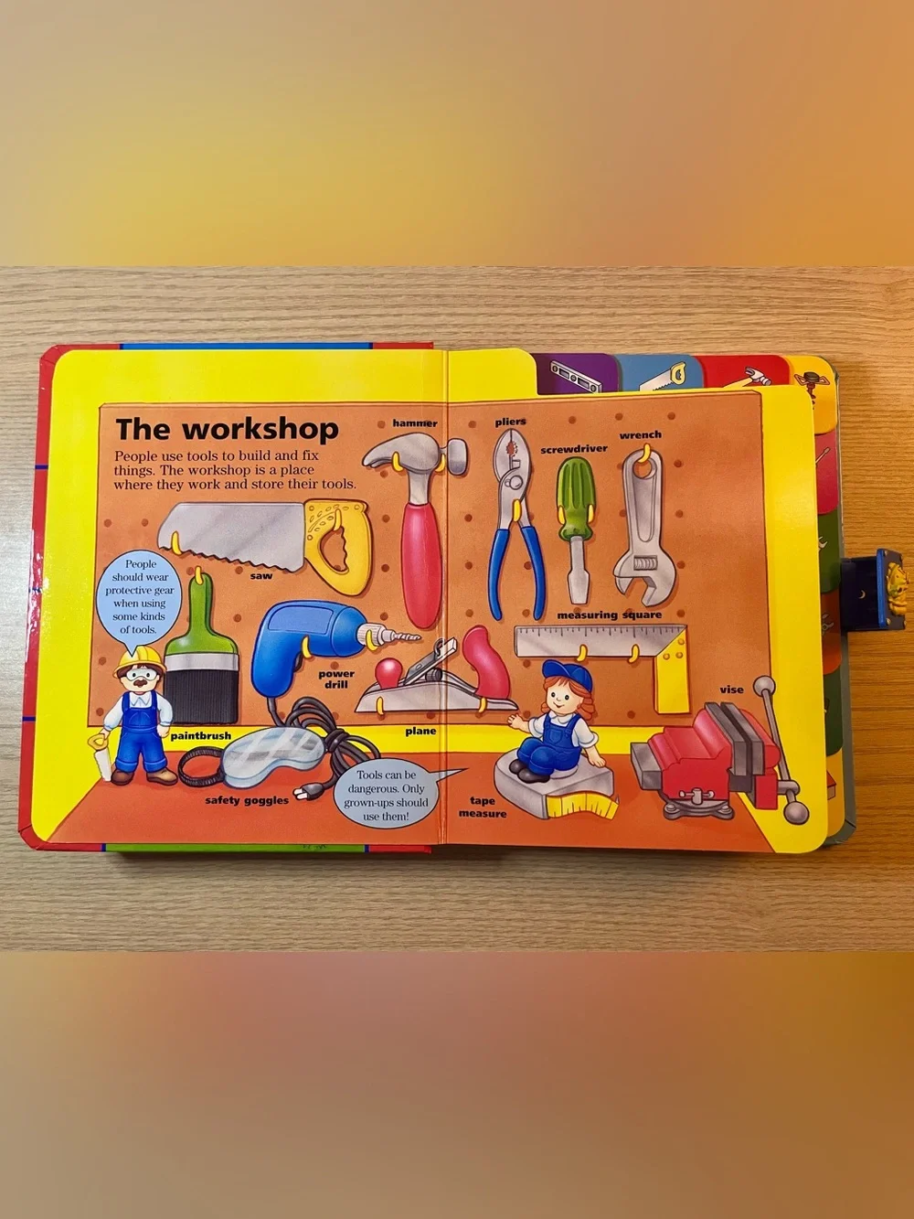 VTG 1998 Fisher Price Little People All About Tools CarryAlong Board Book wLatch